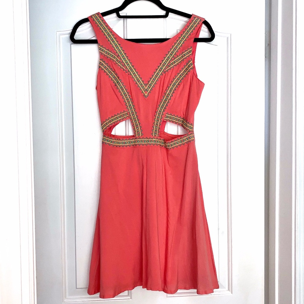 NWOT Marineblu pink cutout dress